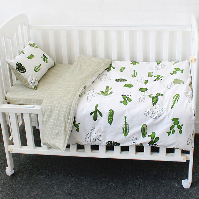 Three-piece baby bedding set